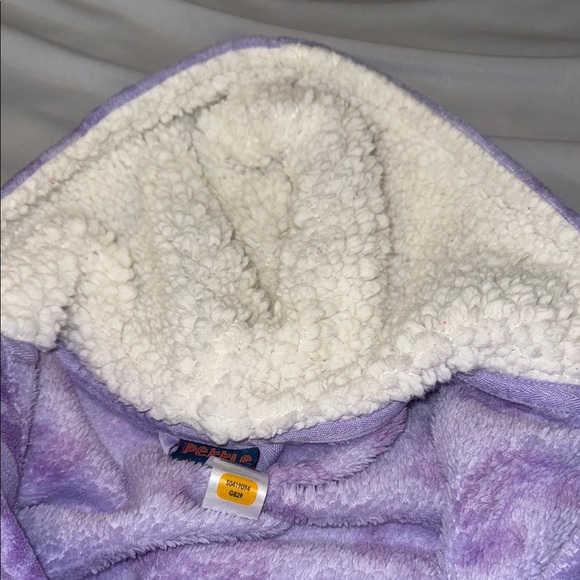 Pekkel Kid's Robe Purple and White Pajama with Hood and Unicorn Pockets - Picture 8 of 10